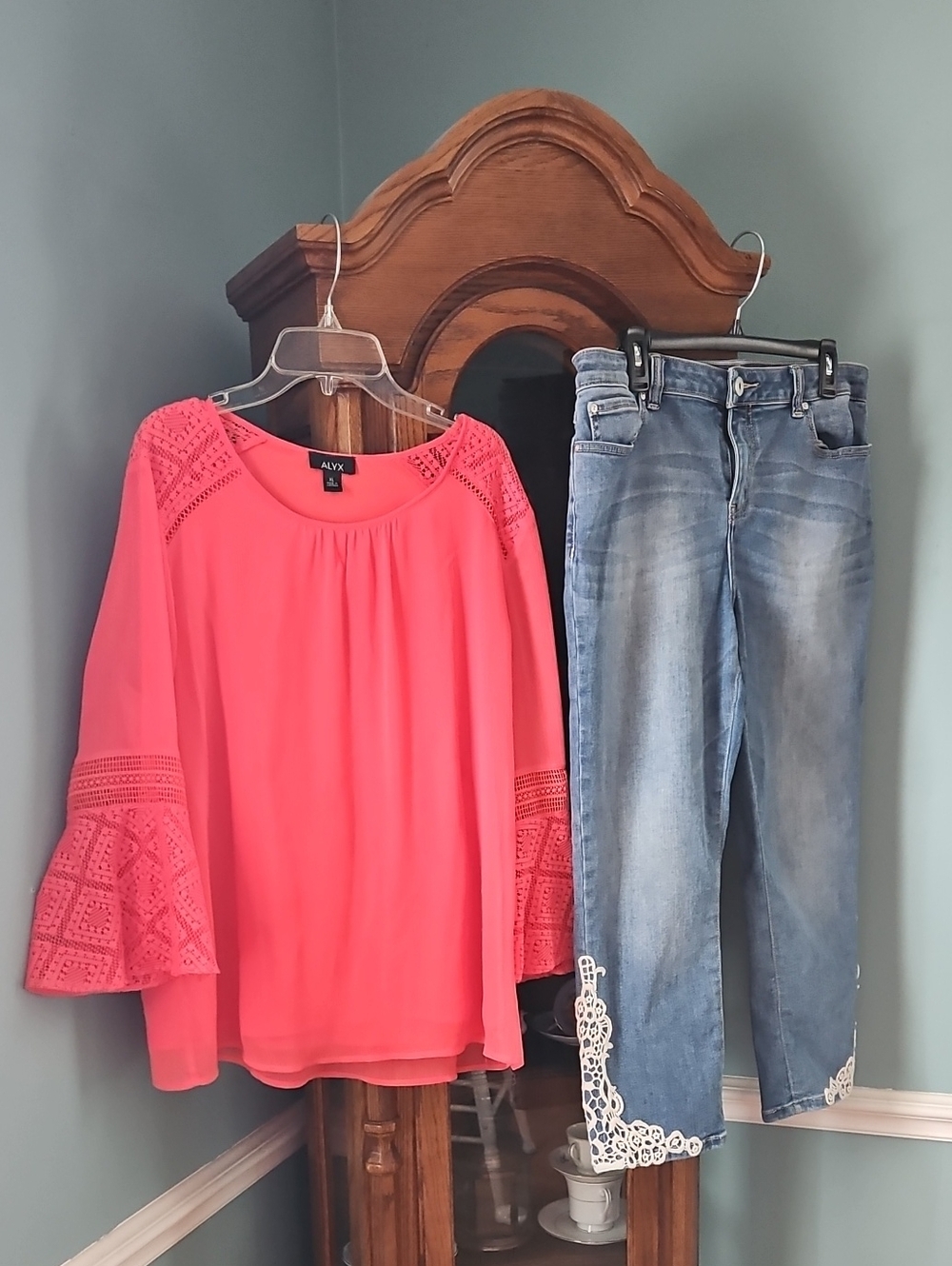 Alyx Coral Lace-Trim Bell-Sleeve Blouse & Inc Lace Trimmed Jeans